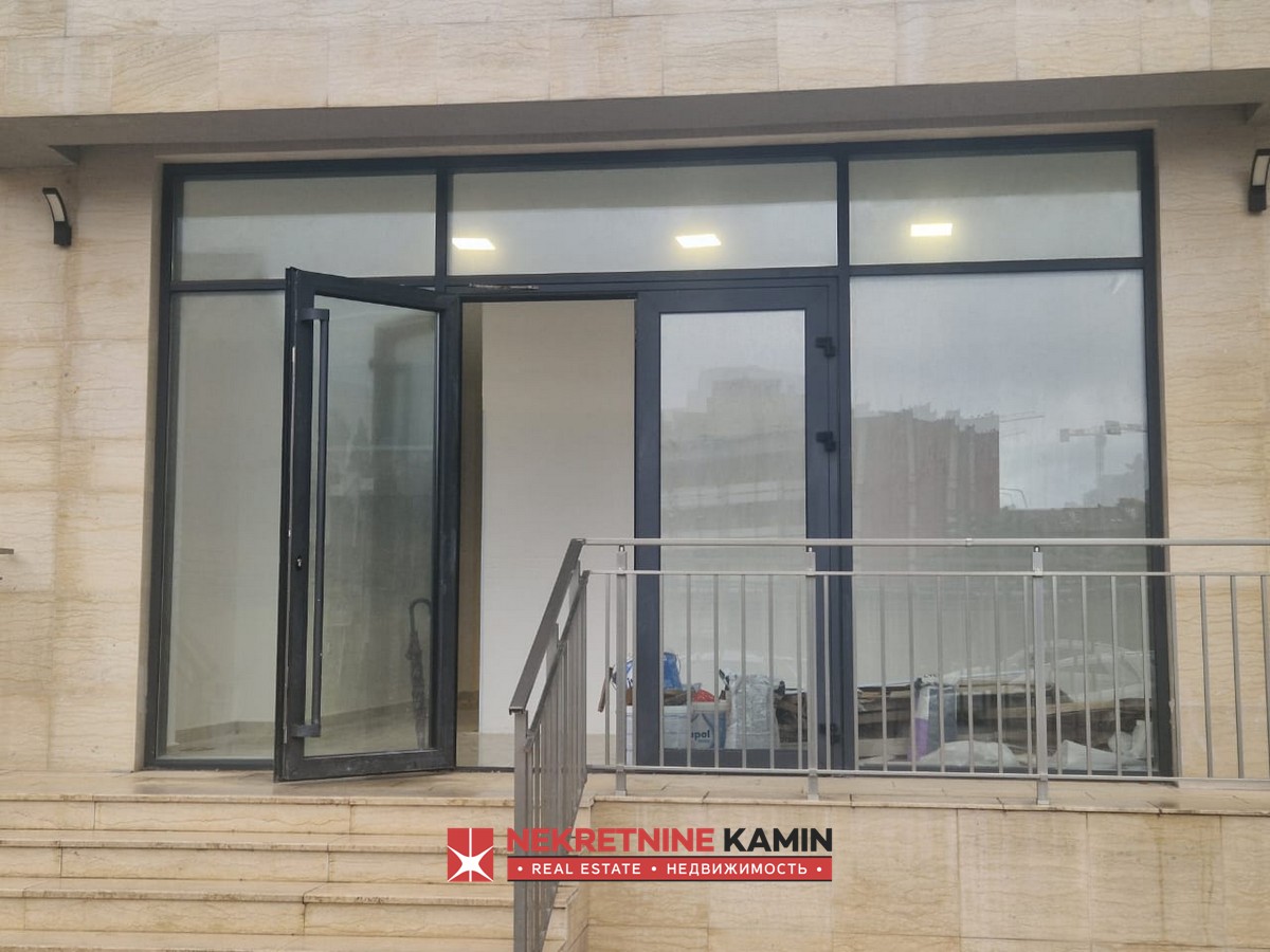 Poslovni prostor na atraktivnoj lokaciji u Budvi